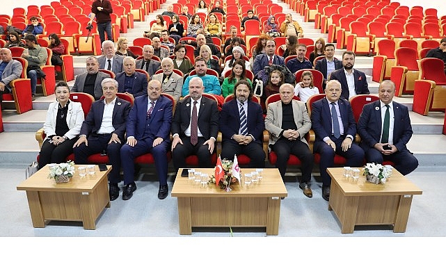 Bilge Kral Alija İzzetbegovic İKÇÜ’de Anıldı