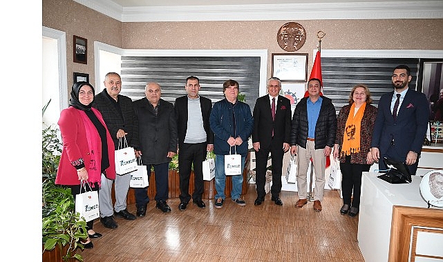 Muhtarlardan Başkan Topaloğlu’na ziyaret