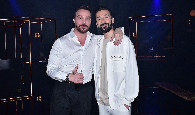 Sinan Akçıl’dan Eski Yarışmacısına Tam Destek ‘O, Singapurlu Tarkan’